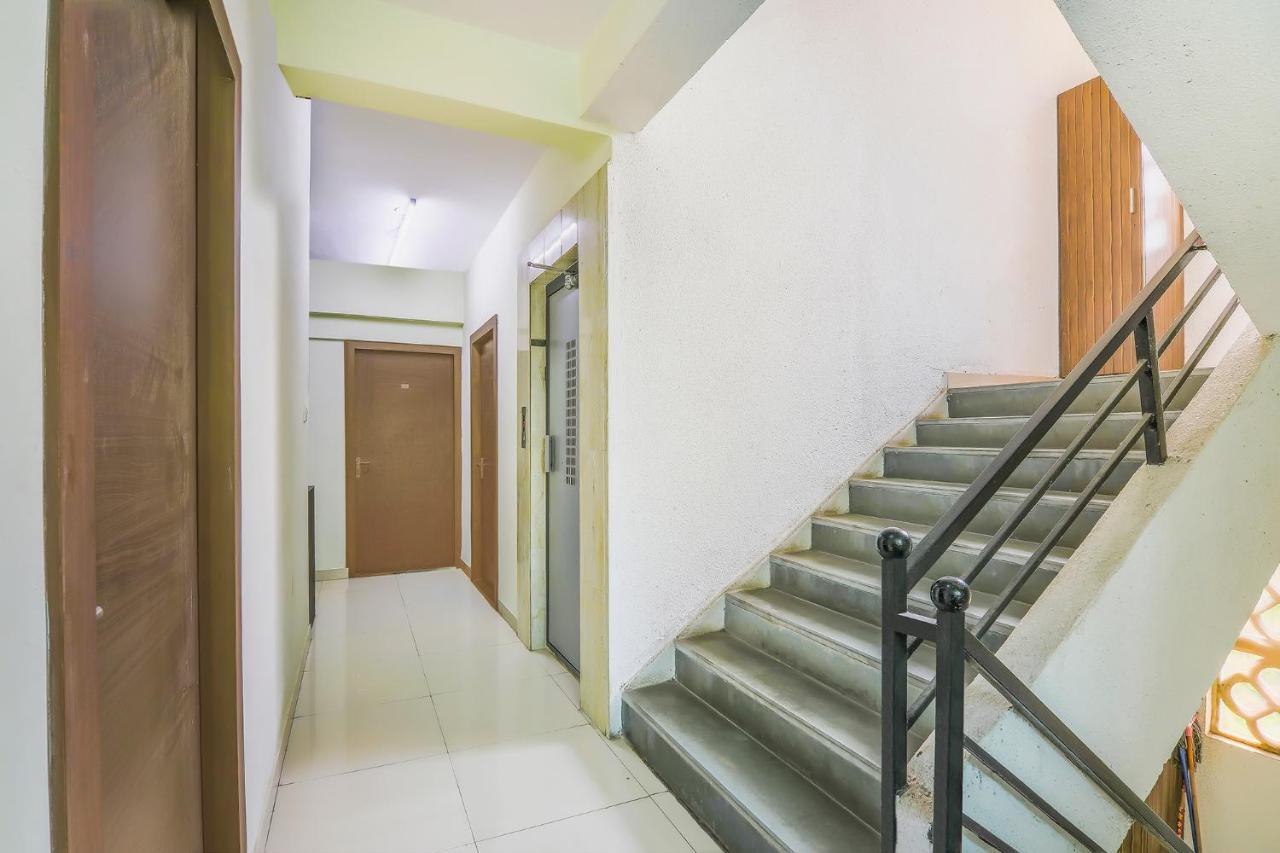 Fabexpress Nalanda Service Apartment Mumbai Bagian luar foto