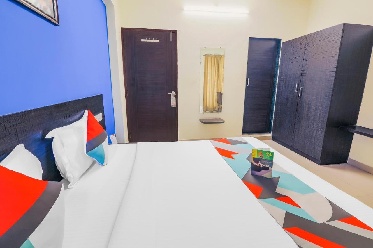 Fabexpress Nalanda Service Apartment Mumbai Bagian luar foto